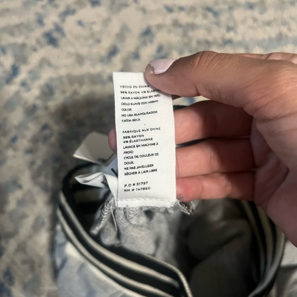 Comune sweat shorts new with tag XS - Picture 5 of 5